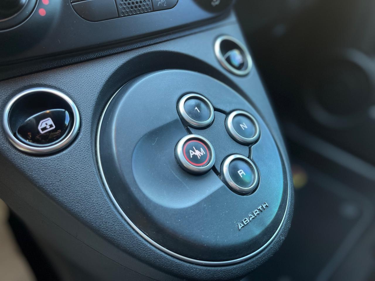 Abarth 595 1.4 Turbo T-Jet 180 CV Competizione