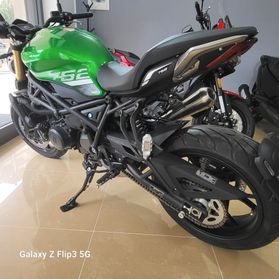 Benelli 752 S 750