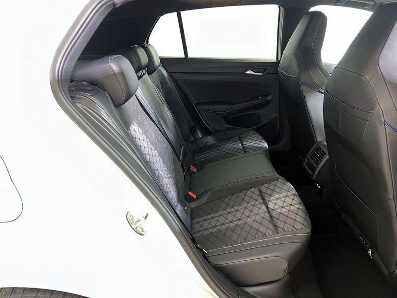 Volkswagen Golf Golf 1.5 etsi R-Line Plus 150cv dsg