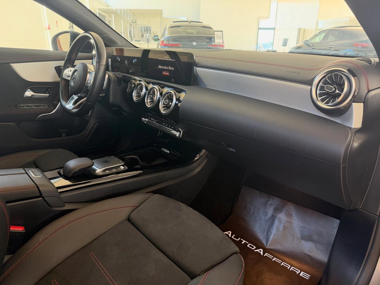 Mercedes-benz CLA 200 d Automatic Shooting Brake AMG Line Premium