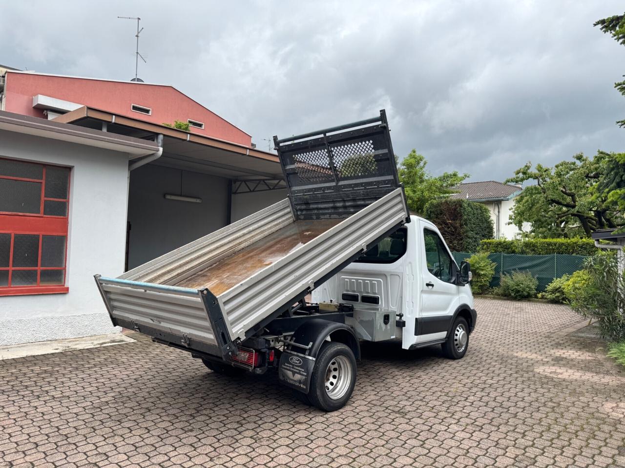 FORD TRANSIT RIBALTABILE