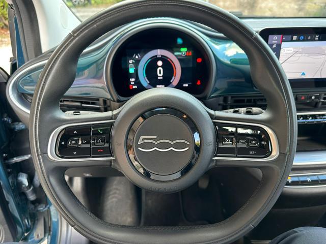 FIAT 500e 3+1 42 kWh Icon +