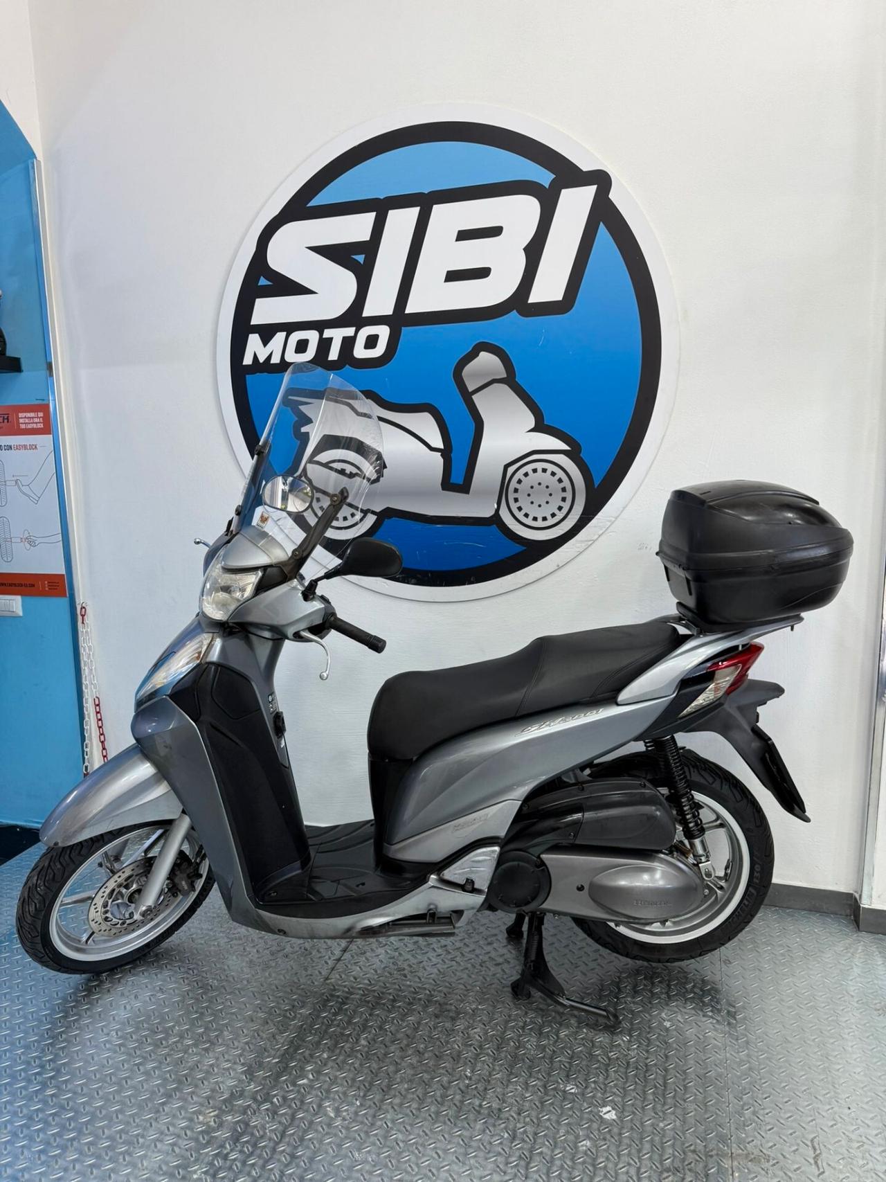 Honda SH 300
