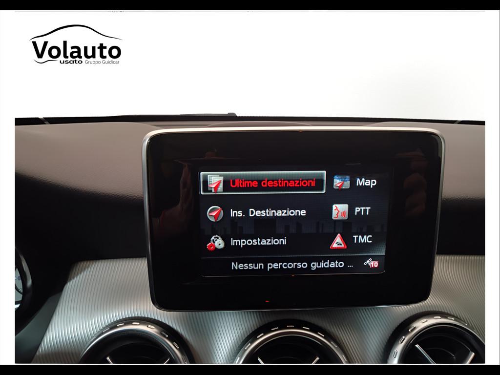 Mercedes-Benz GLA-X156 2014 - GLA 220 d (cdi) Sport 4matic 170cv auto