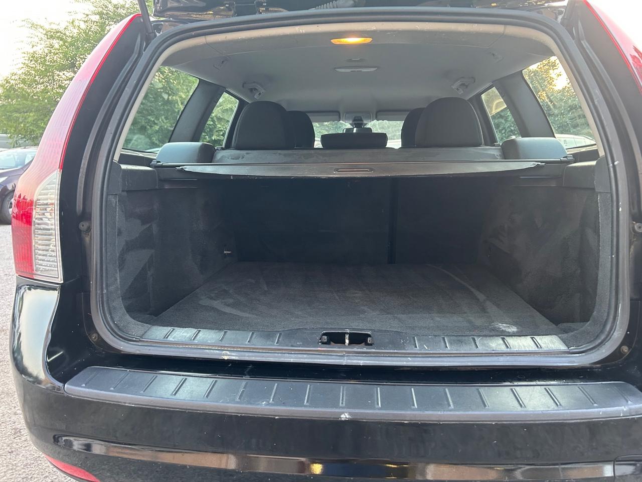 Volvo V50 1.6 D 150000km