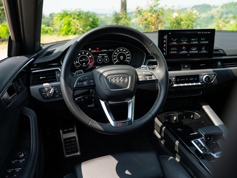 Audi A4 RS4 Avant 2.9 tfsi quattro 450cv tiptronic