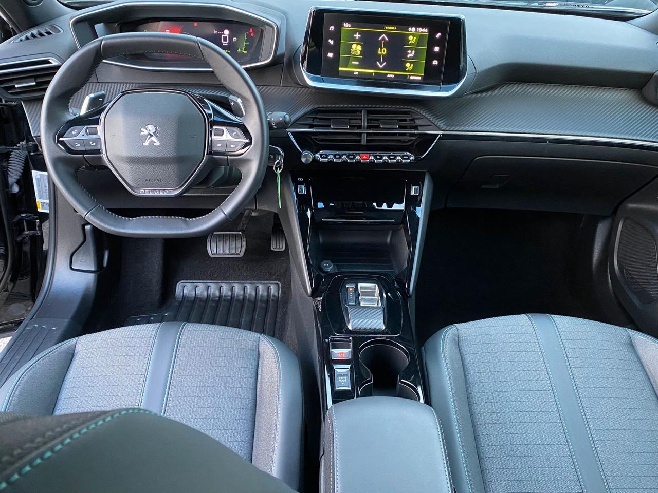 Peugeot 2008 BlueHDi 130 S&S EAT8 Allure ''Cambio Automatico''