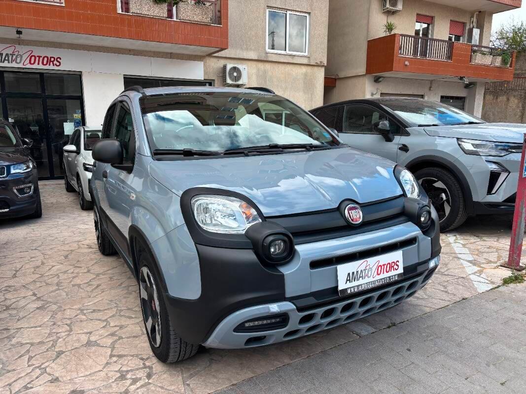 Fiat Panda City Cross 1.0 firefly hybrid City Cross s&s 70cv 5p.ti