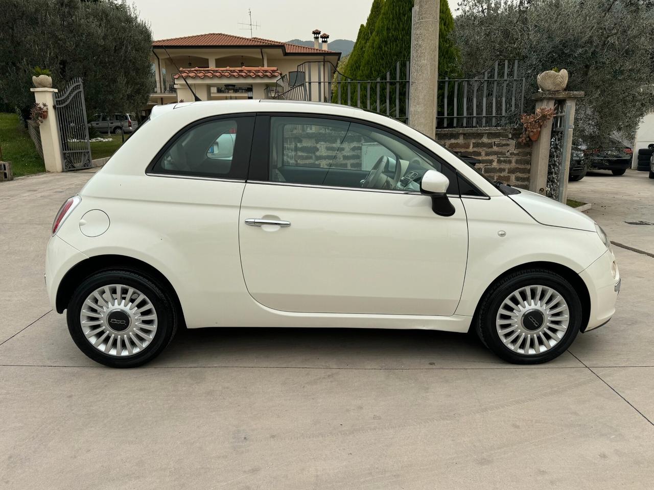 Fiat 500 1.3 Multijet 16V 75 CV Lounge adatta a neopatentati