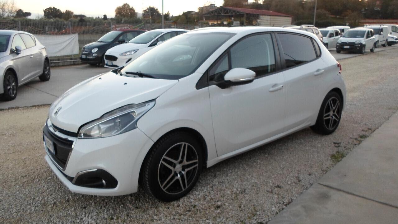 Peugeot 208 BlueHDi 75 5 porte Active