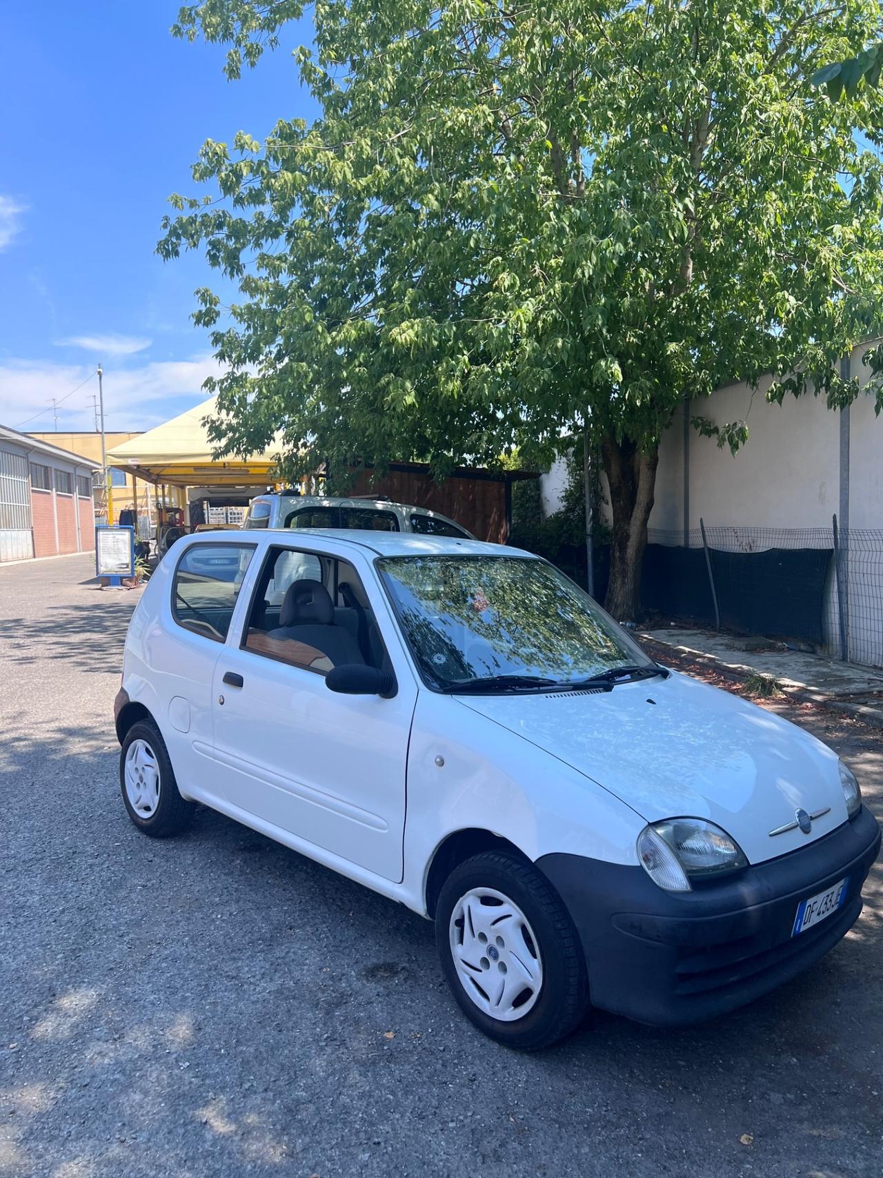 Fiat 600 1.1 50th Anniversary