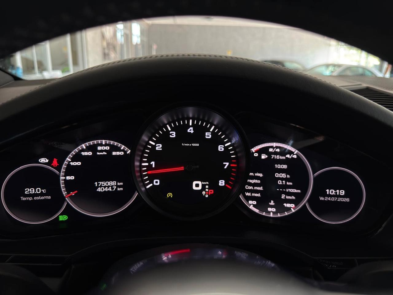 Porsche Cayenne 3.0 V6