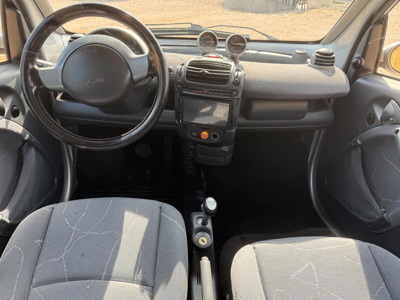 Smart ForTwo 700 coupé pure (37 kW)