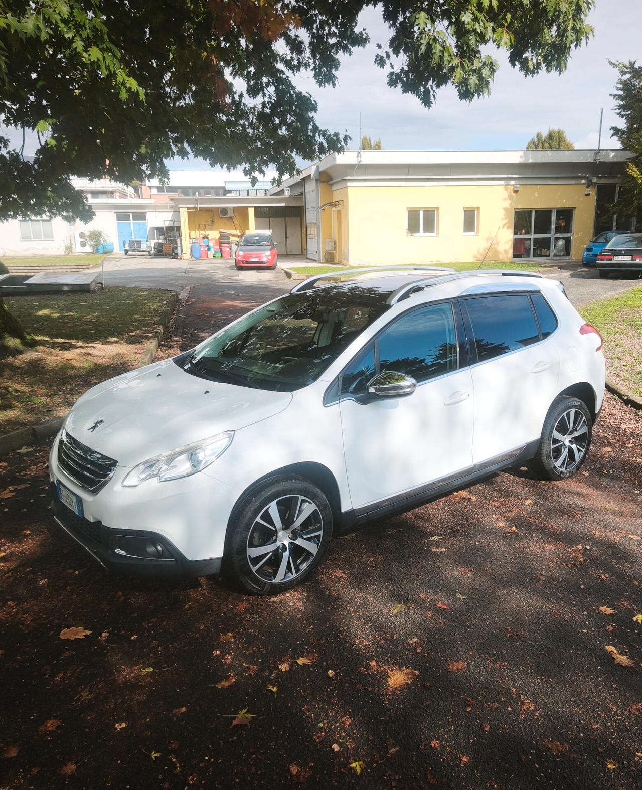 Peugeot 2008 1.6 e-HDi 115 CV Stop&Start Allure