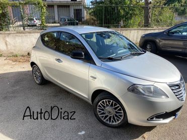 Lancia Ypsilon a*f*f*a*r*e diesel