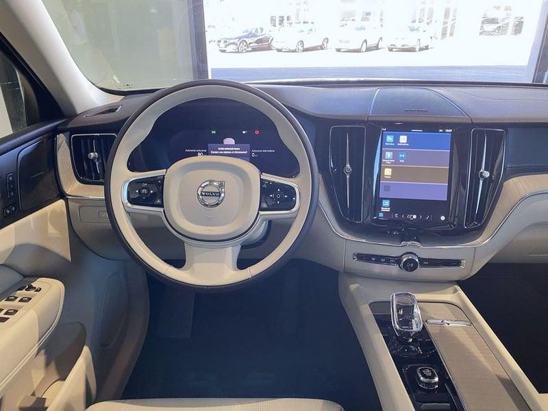 Volvo XC60 Recharge T6 253+145 CV AWD Plug-in Hybrid Automatica Recharge Ultra Dark