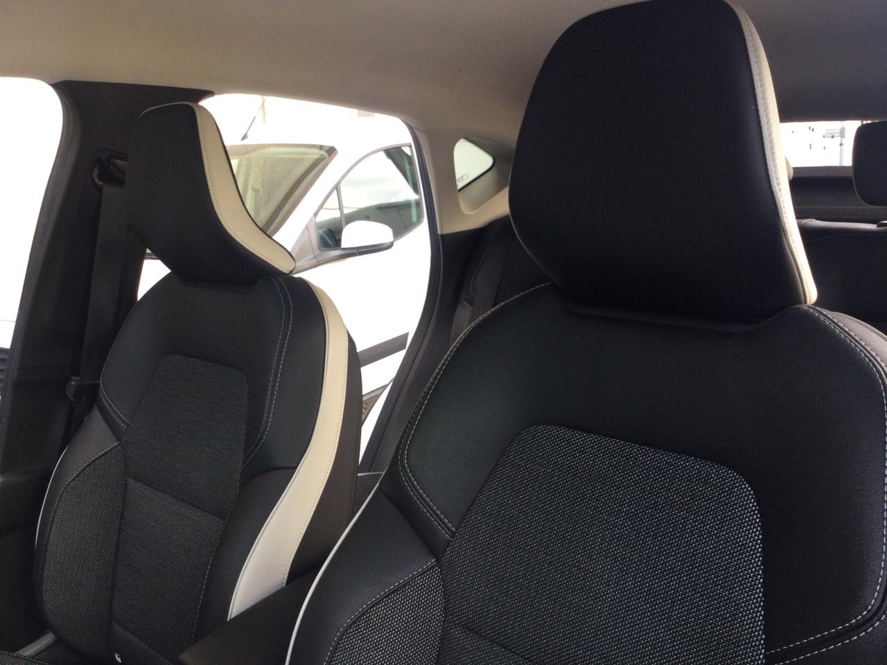 Renault Captur Full Hybrid E-Tech 145 CV Techno