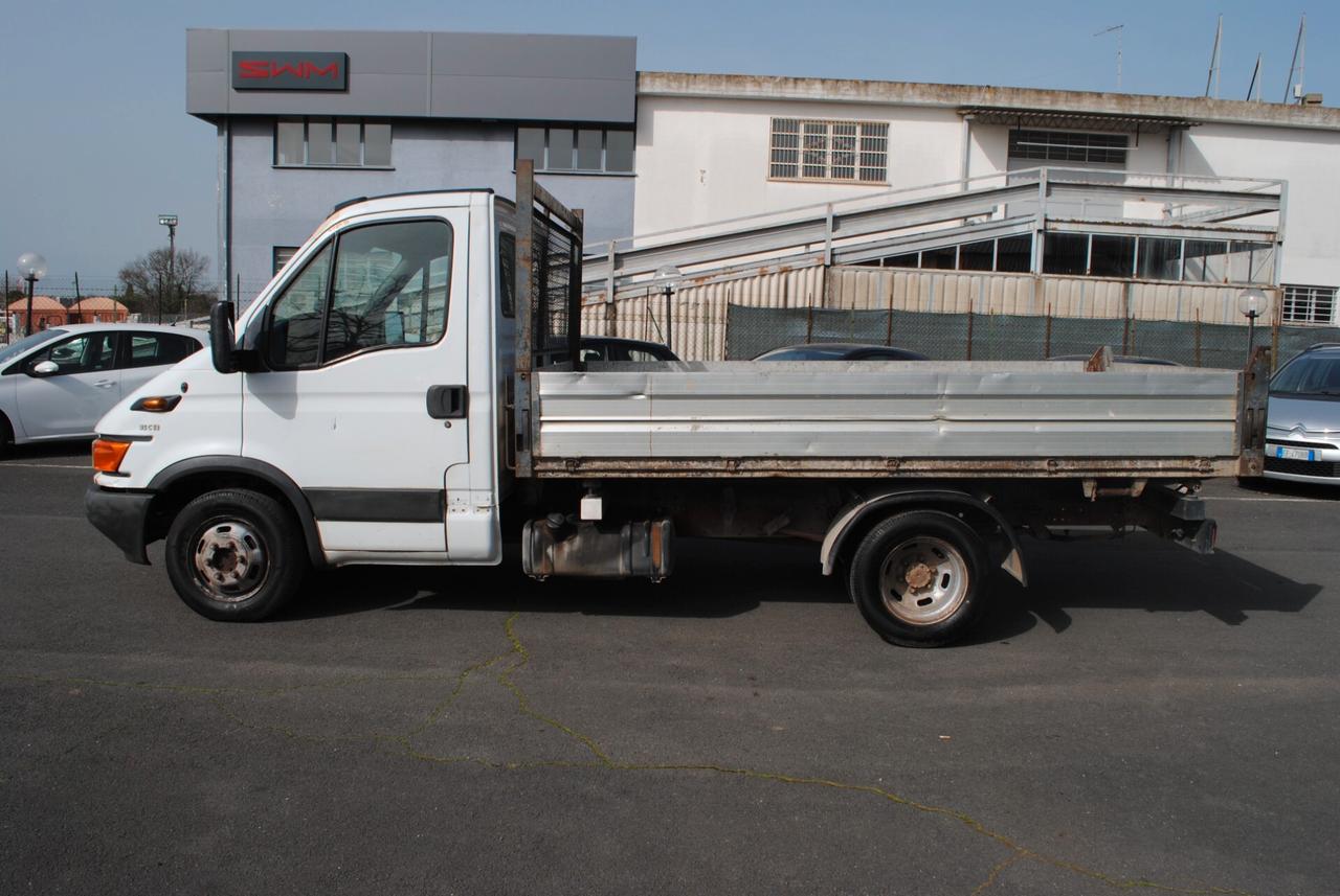 Iveco Daily 35C13 2.8 TDI RIBALTABILE TRILATERALE