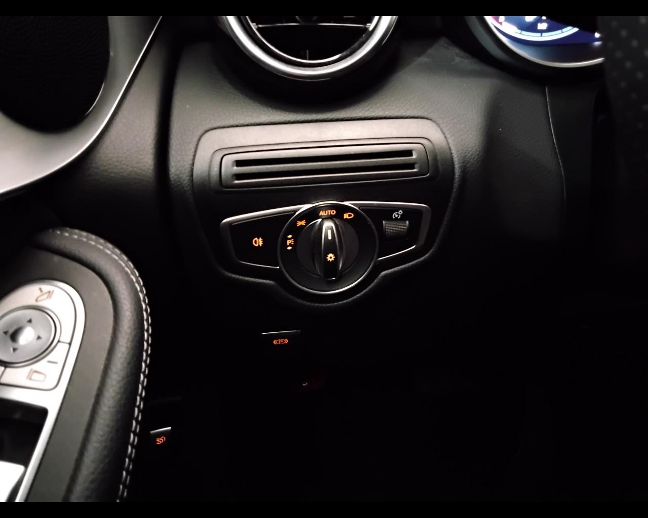 Mercedes-Benz GLC Coupe - C253 2019 - GLC Coupe 300 de phev (eq-power) Premium 4matic auto