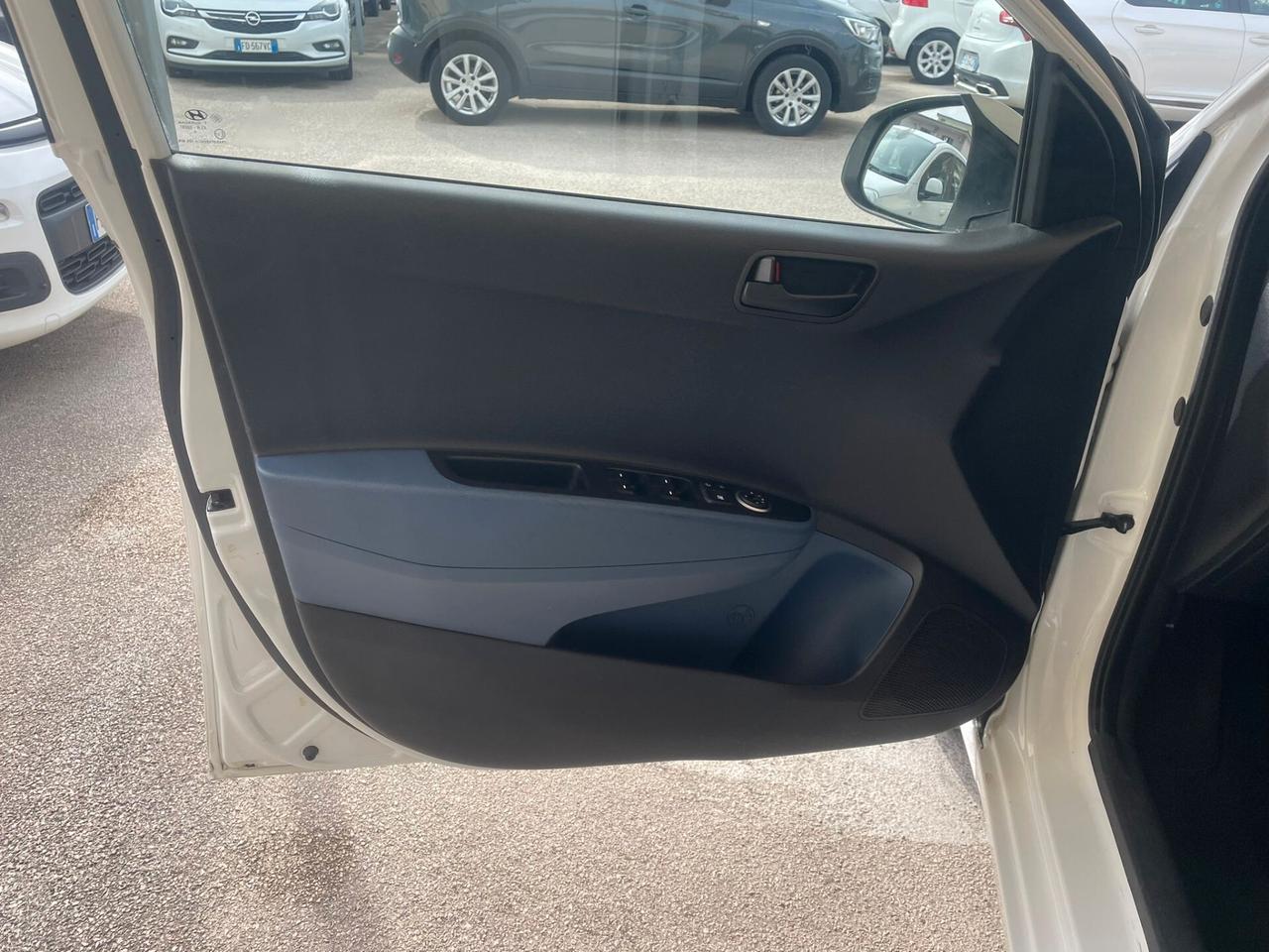 Hyundai i10 1.0 LPGI Econext Sound Edition