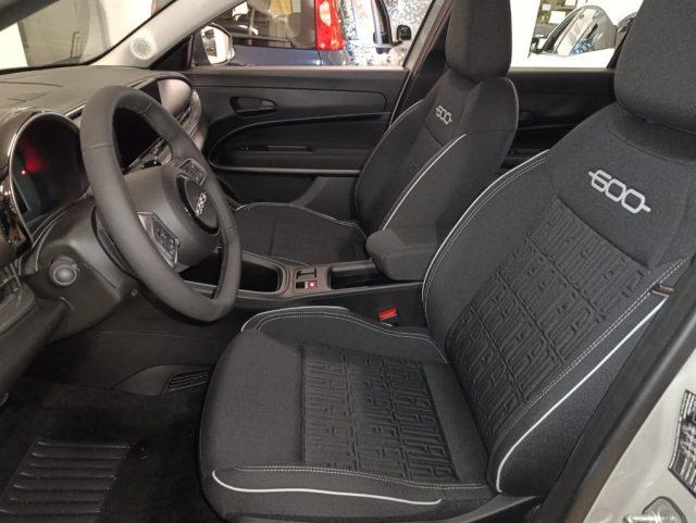 FIAT 600 Hybrid 110 CV DCT MHEV POP+PACK COMFORT