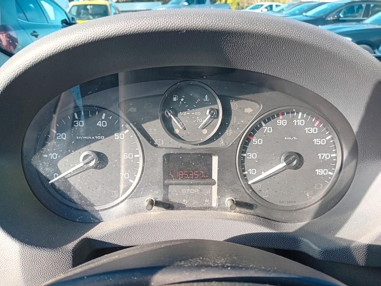 Peugeot Expert 2.0 hdi 125(130)cv L1H1 10q E5