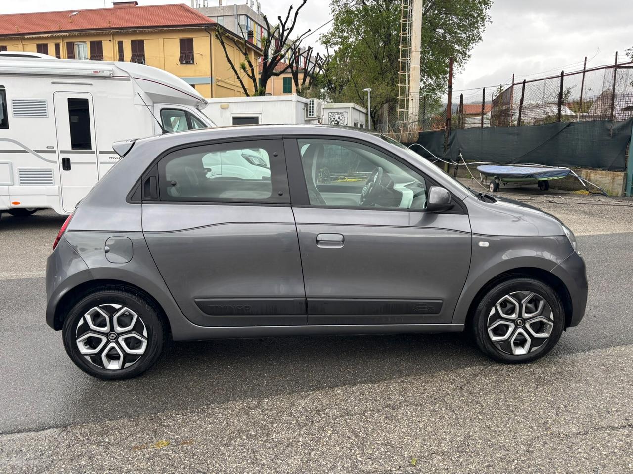 Renault Twingo SCe 65 CV Intens
