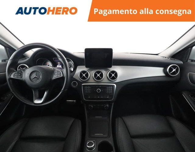 MERCEDES-BENZ GLA 200 d Automatic Sport