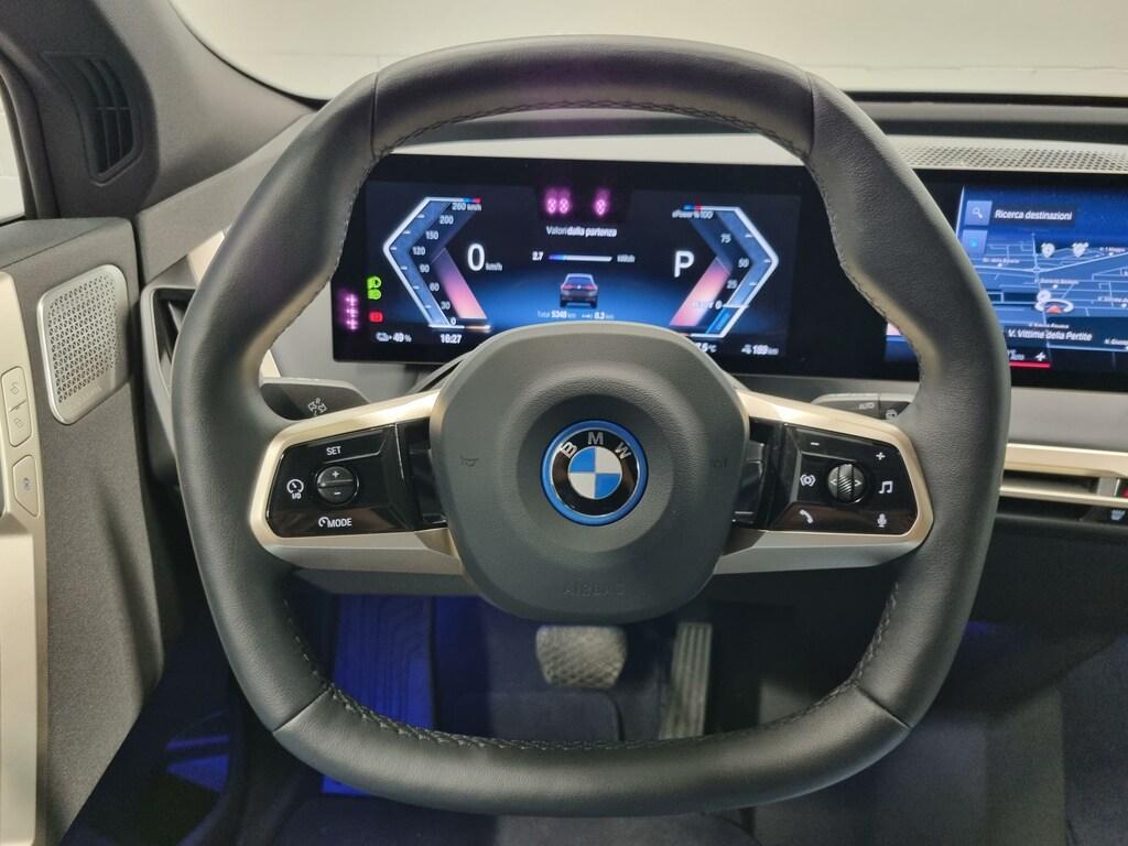 BMW iX M 60