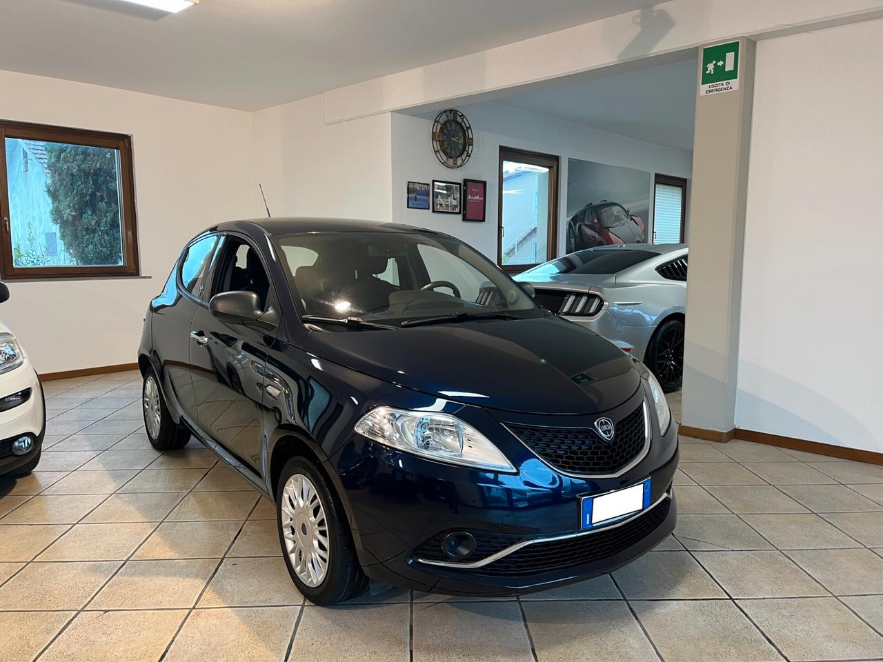 Lancia Ypsilon 1.2 69 CV 5 porte Gold