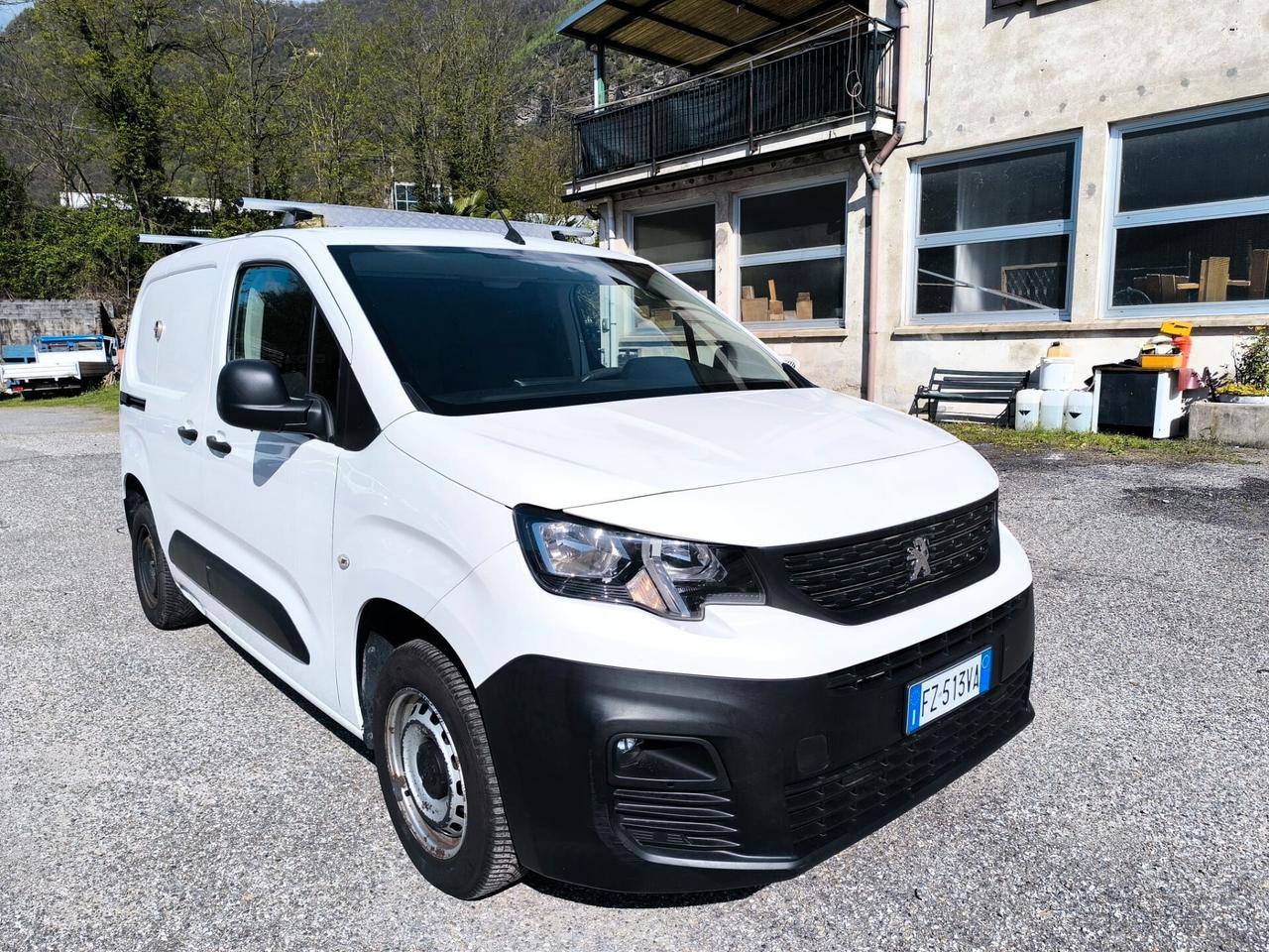 PEUGEOT PATNER PASSO LUNGO