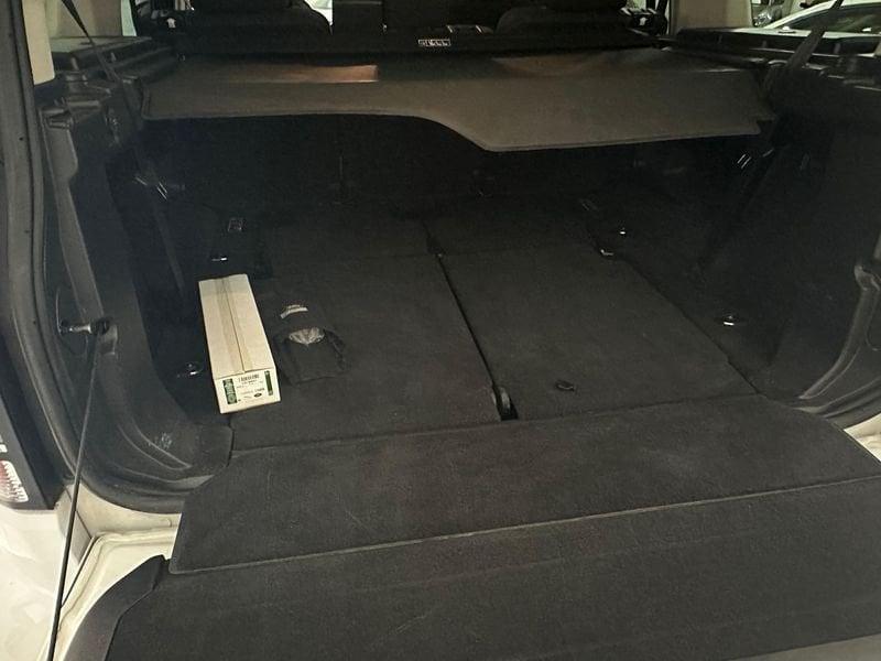 Land Rover Discovery 4 3.0 TDV6 211CV SE 7 POSTI