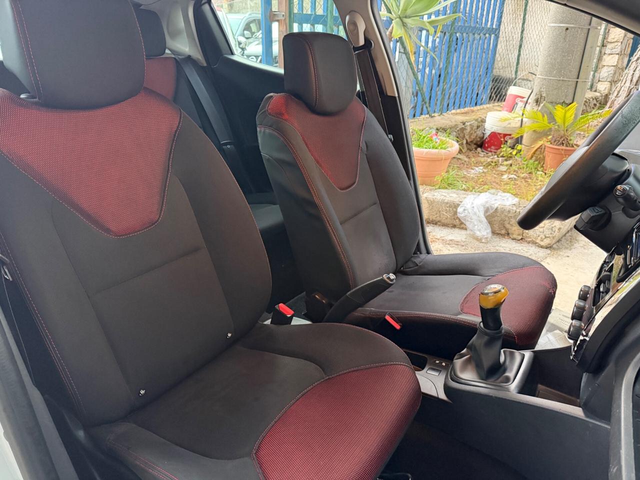 Renault Clio 1.2 75CV 5 porte Live