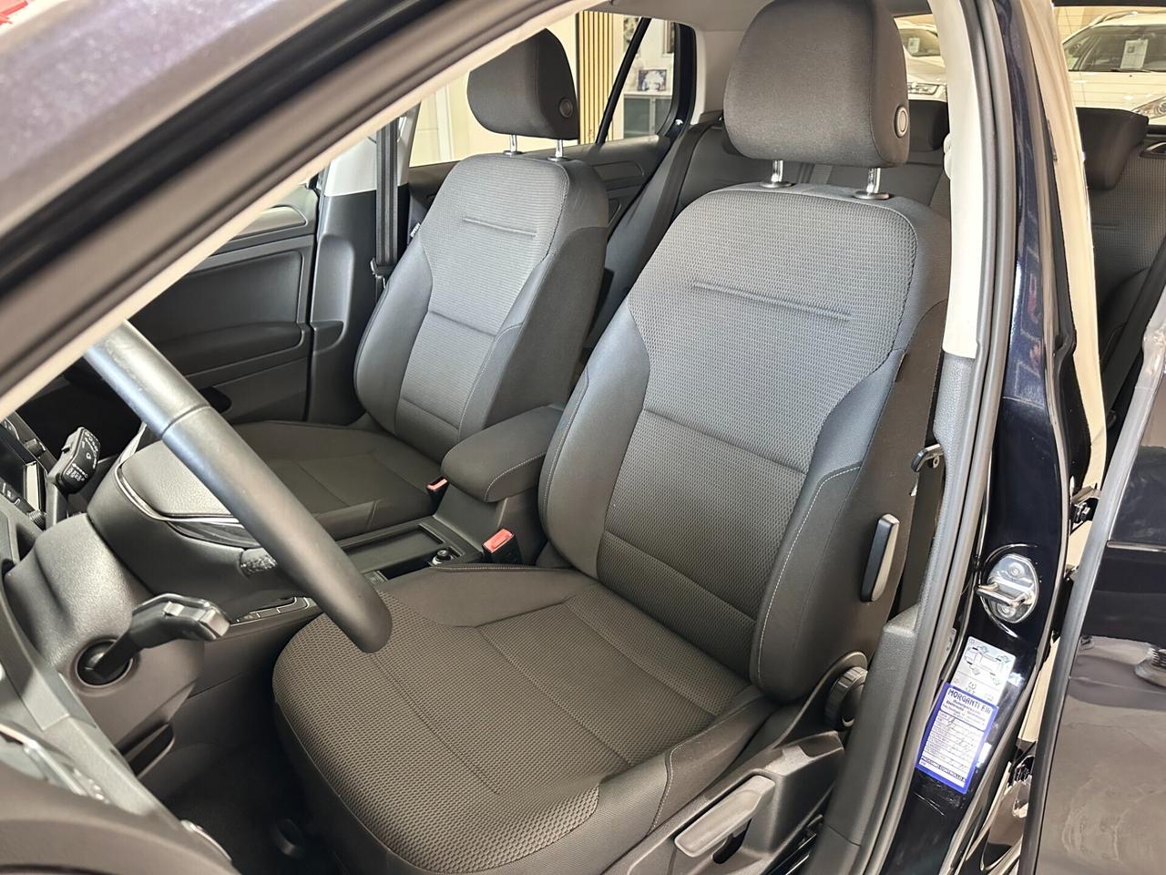 Volkswagen Golf 1.6 TDI 5p. Comfortline - Km 75.00