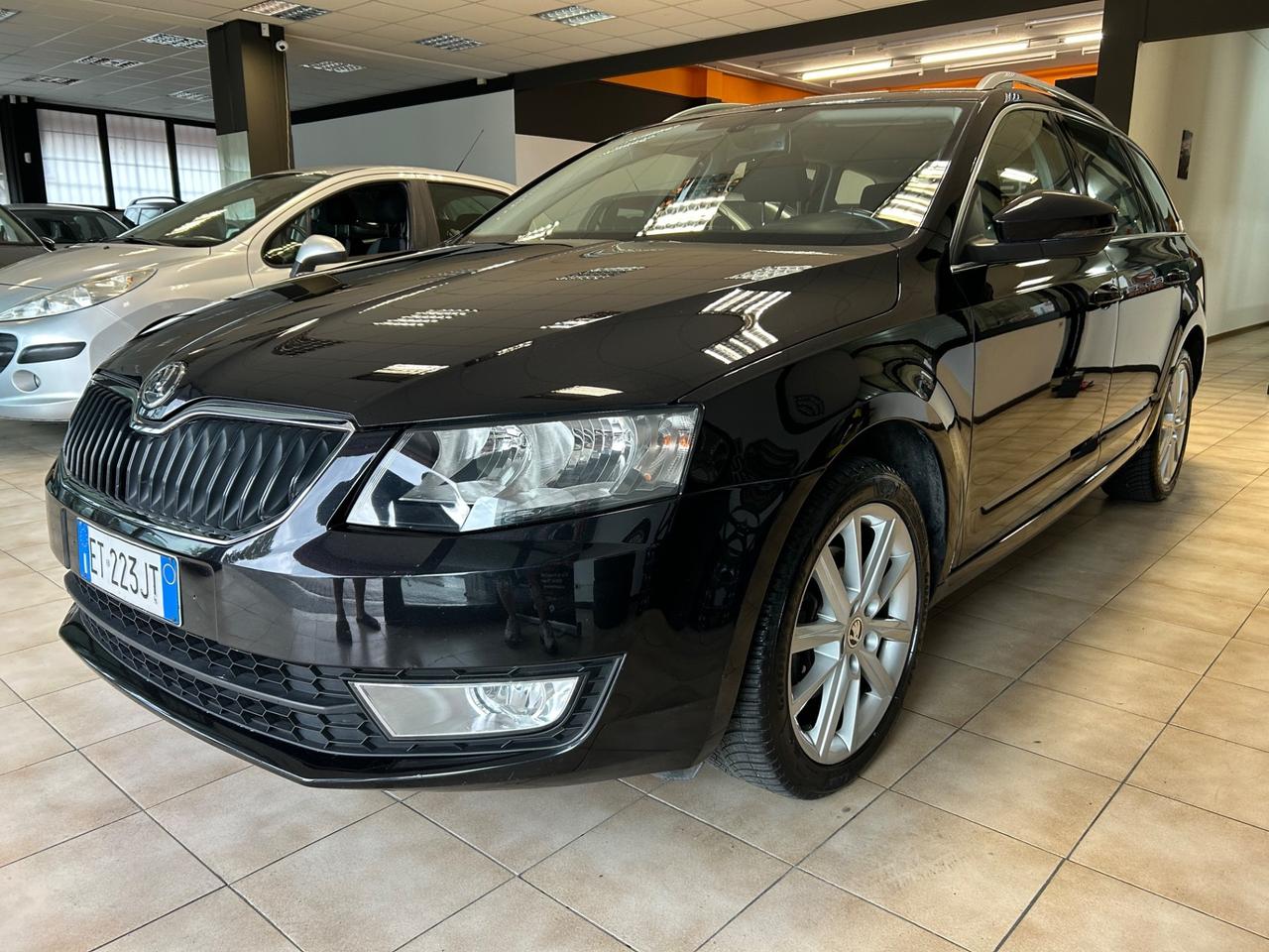 Skoda Octavia - 2014 1.6 TDI 105 CV SW