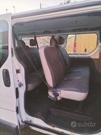 Opel vivaro posti 9 lungo