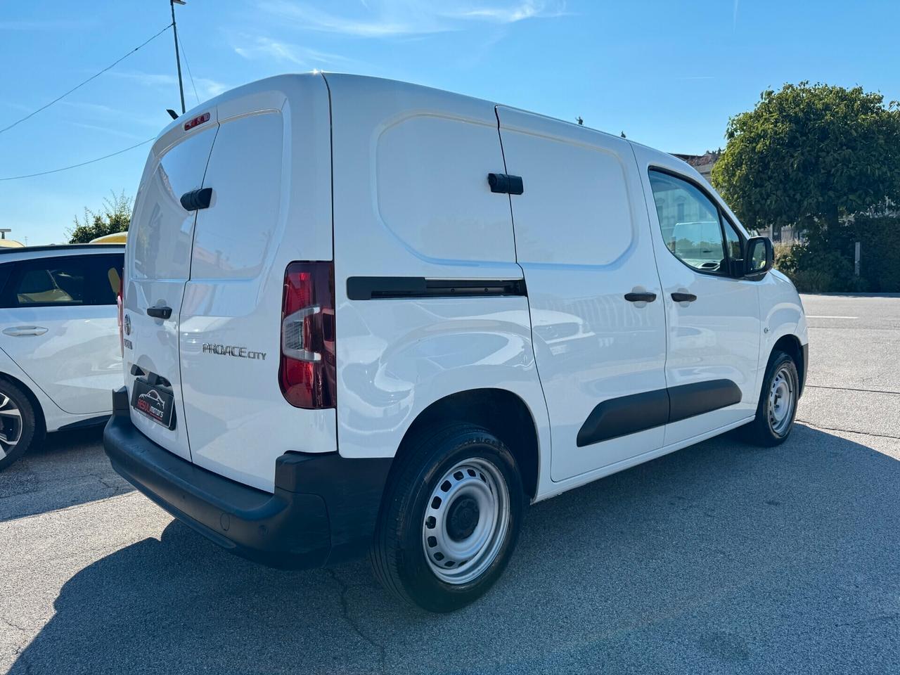 Toyota Proace City 1.5D 102 CV S&S PC 2p Comfort