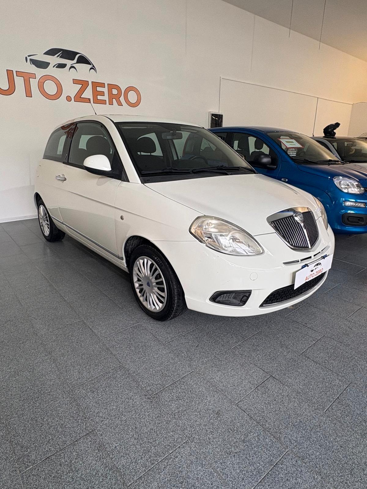 Lancia Ypsilon 1.2 69 CV Elle