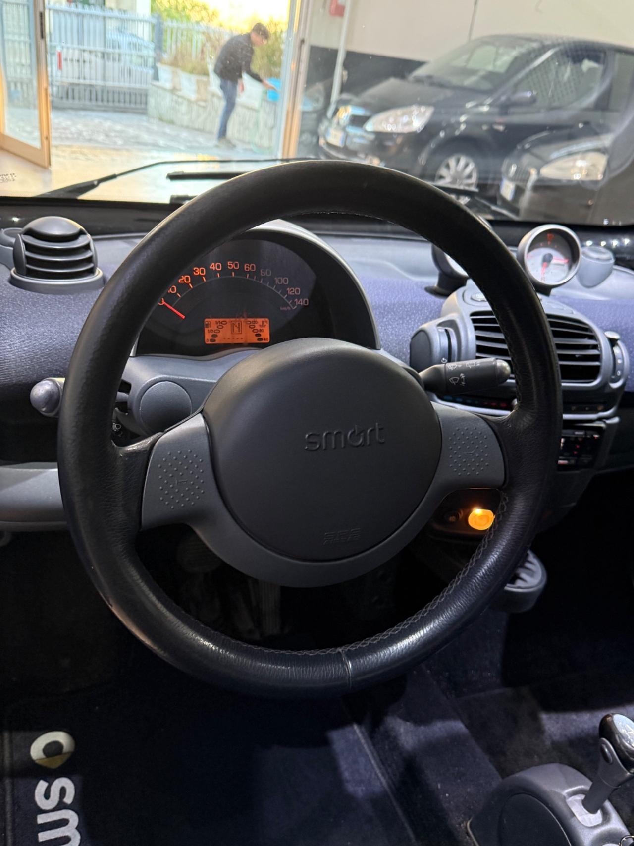 Smart ForTwo 700 coupé pulse (45 kW)