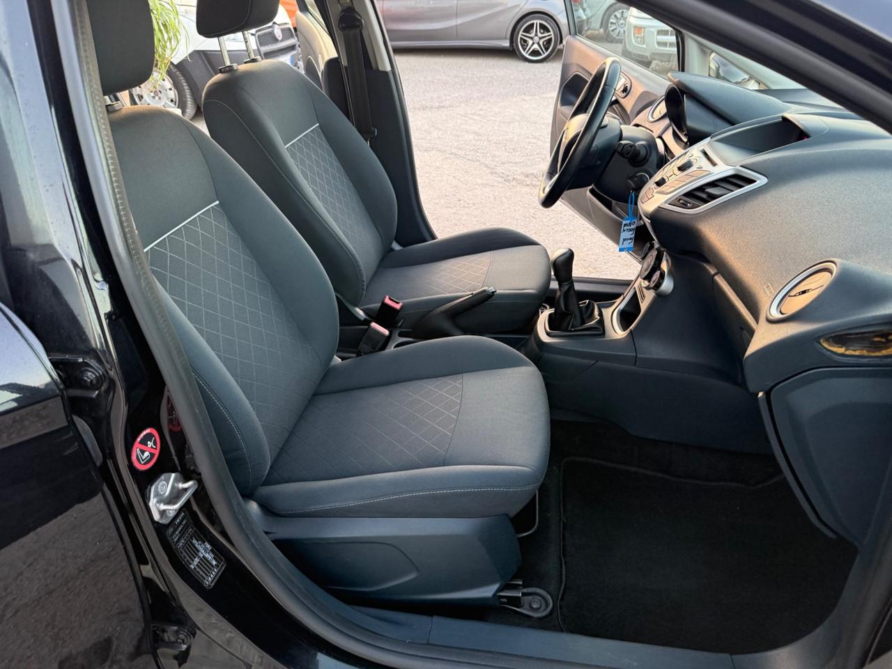 Ford Fiesta 1.6 TDCi 95 CV 5p. Titanium