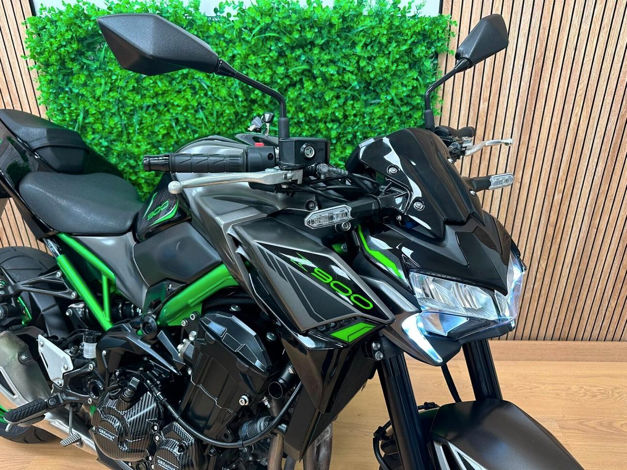 KAWASAKI Z900 Z 900 2024 13.000KM DA 119€ AL MESE