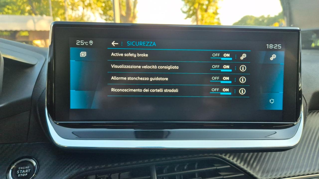 Peugeot 208 BlueHDi 100 Stop&Start 5 porte Allure
