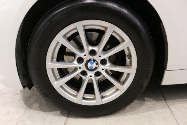 BMW 318 d Touring Sport