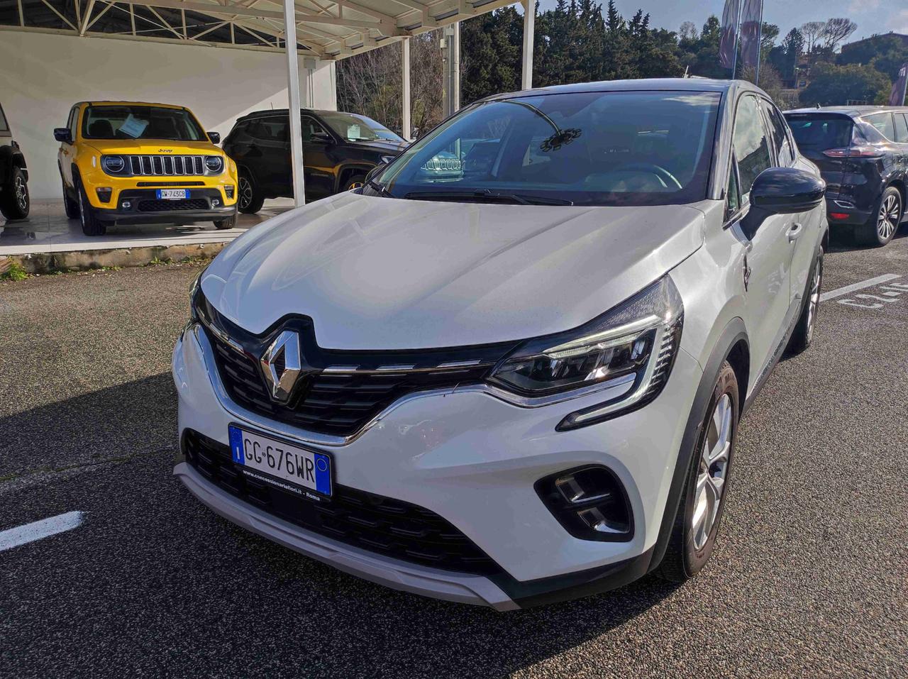 RENAULT Captur II 2019 - Captur 1.6 E-Tech hybrid Intens 145cv auto