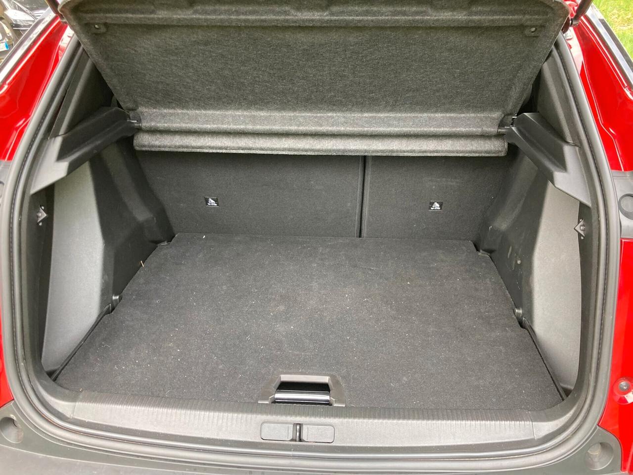 Peugeot 2008 PureTech 130 S&S EAT8 Allure Pack