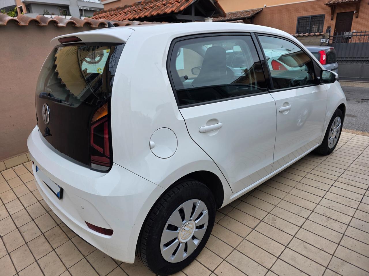 Volkswagen up! 1.0 75 CV 5p. move