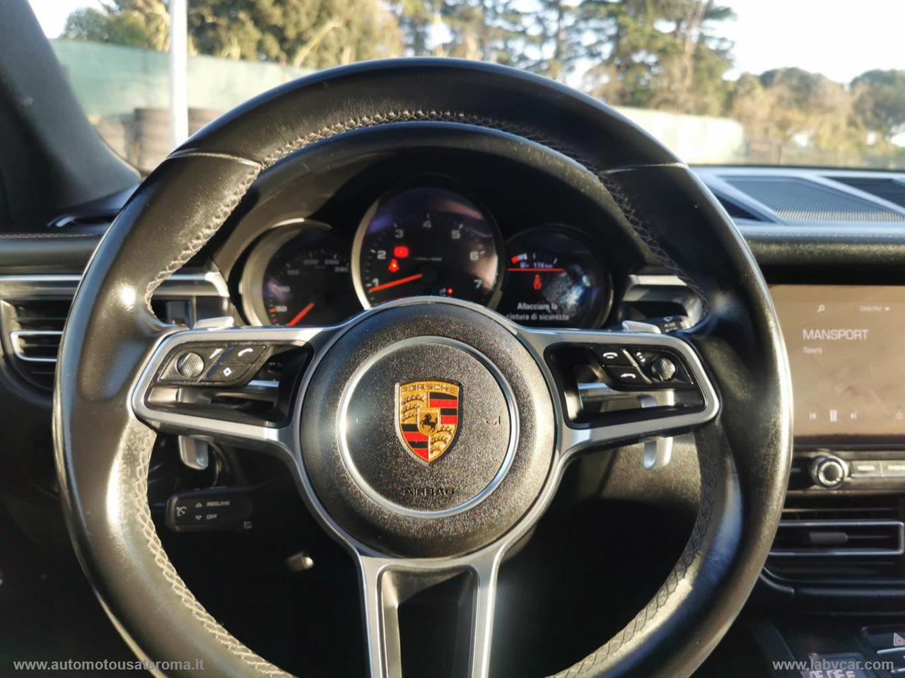 PORSCHE Macan 2.0 RATE AUTO MOTO SCOOTER