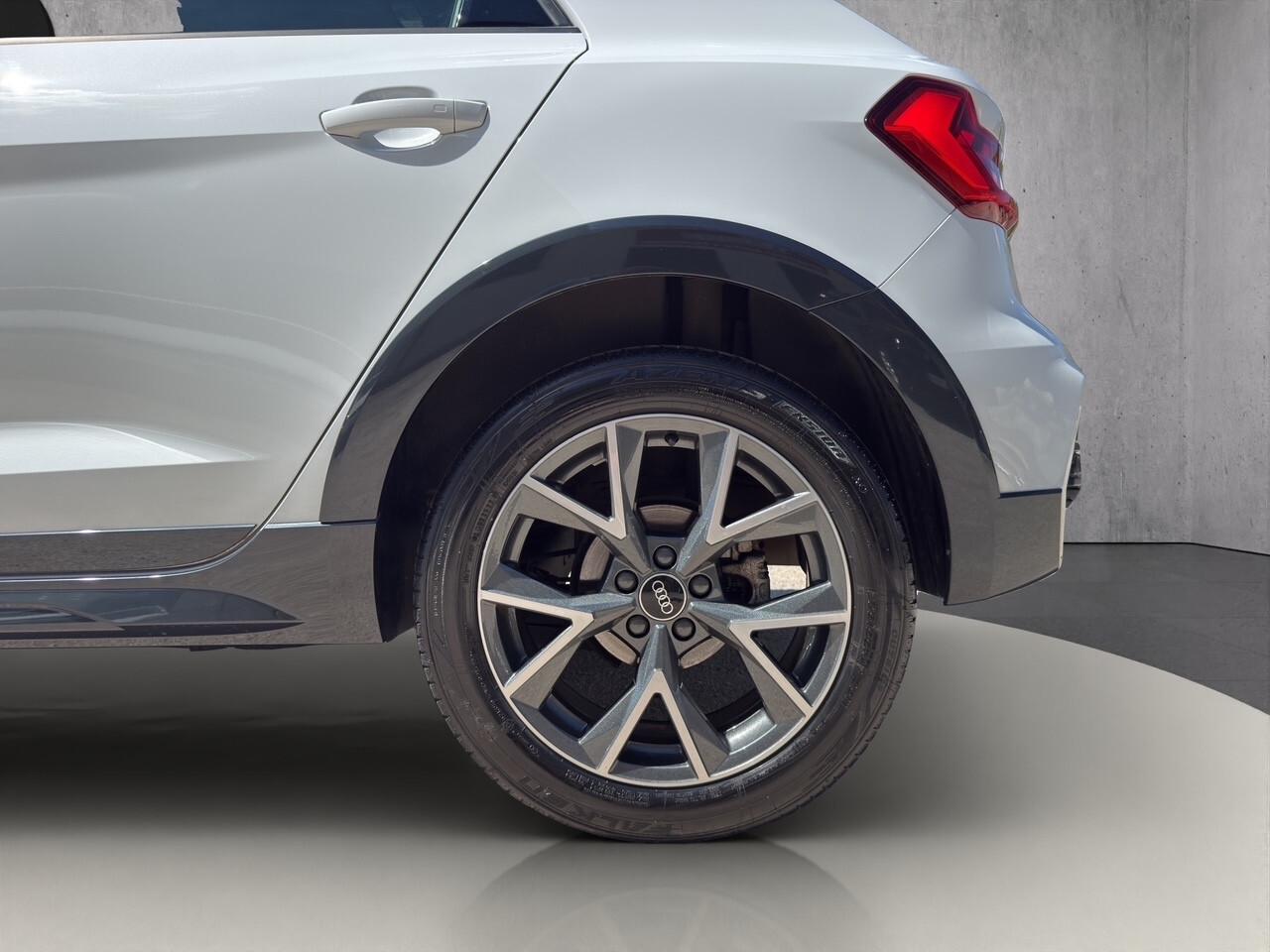 Audi A1 allstreet 30 TFSI Admired