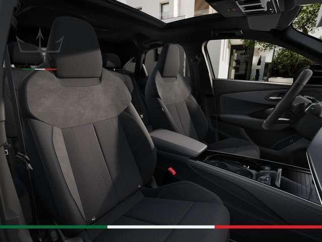 Audi Q3 35 2.0 tfsi Identity Black s-tronic