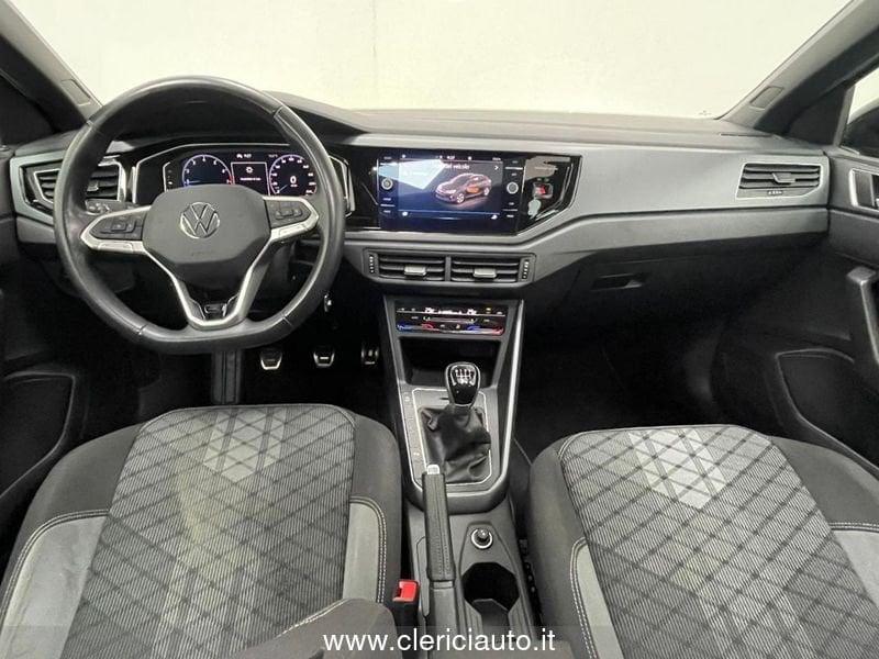 Volkswagen Taigo 1.0 TSI 110 CV R-Line (TETTO)